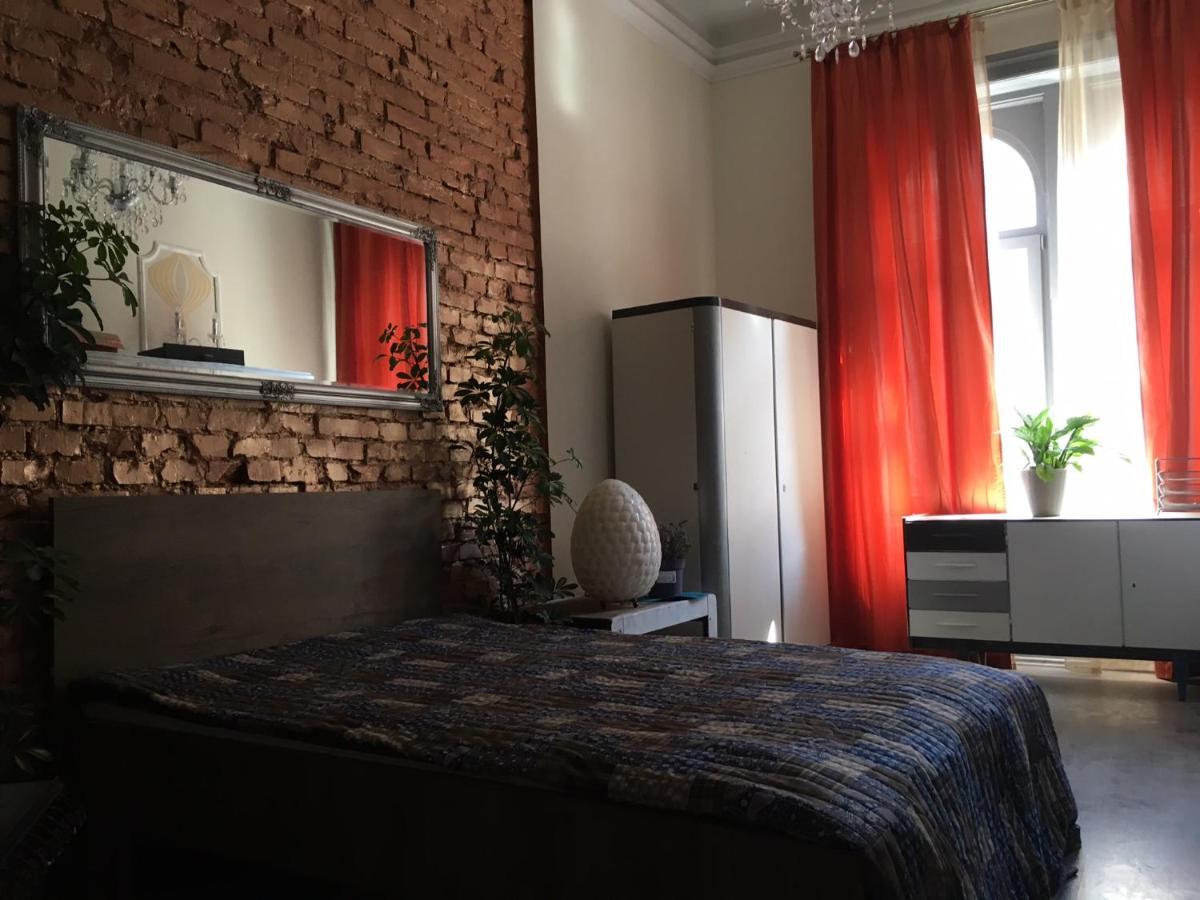 N42 By Small Home Budapešť Exteriér fotografie