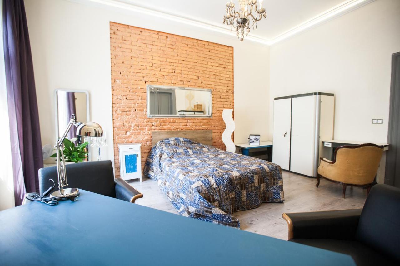 N42 By Small Home Budapešť Exteriér fotografie